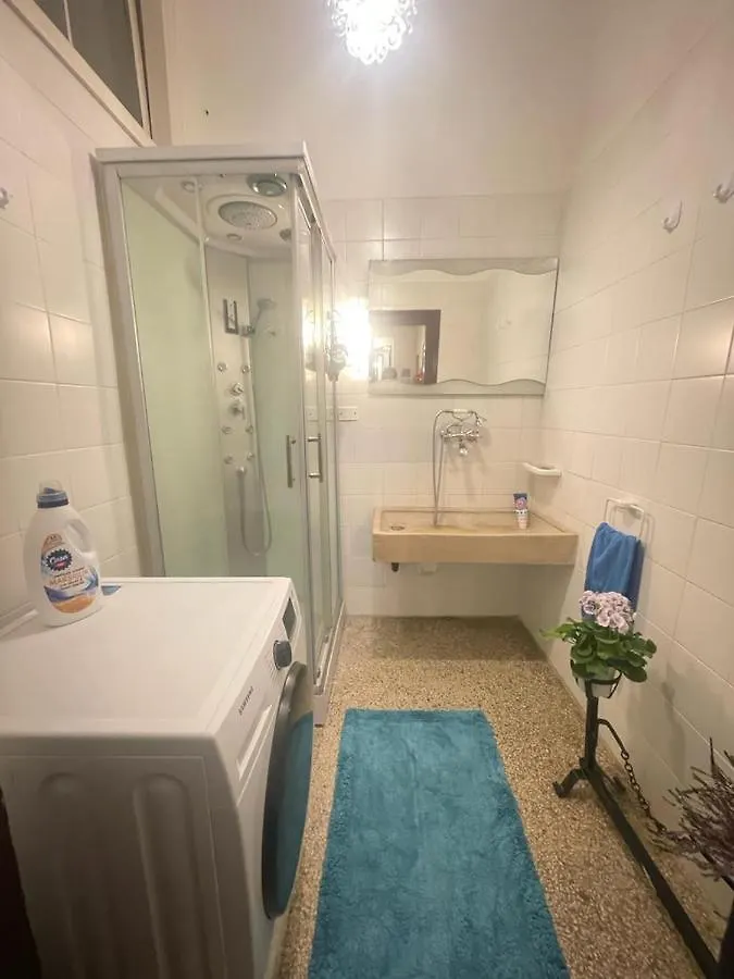 Rosa Apartment Venedig 0*,